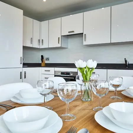 Elegant Plus Luxury Apartments London Exterior photo